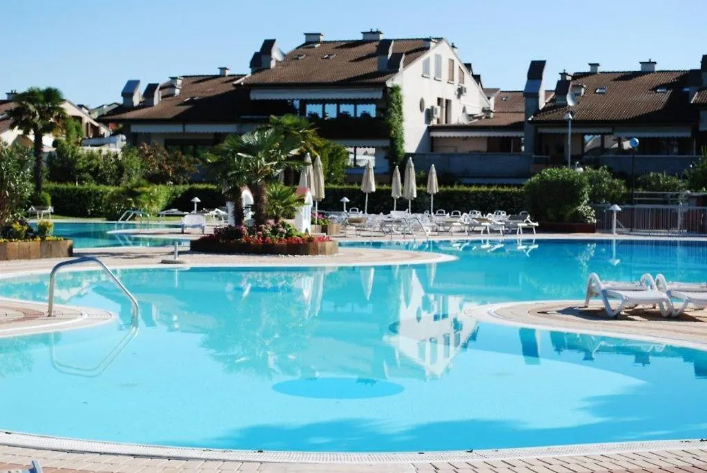 Casa Tita Con Garage Apartment Desenzano del Garda